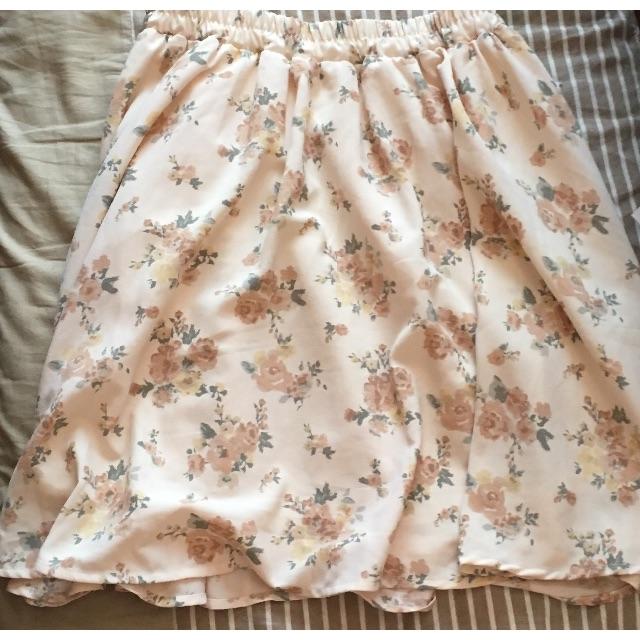 HONEYS(ハニーズ)のフレアスカート レディースのスカート(ひざ丈スカート)の商品写真