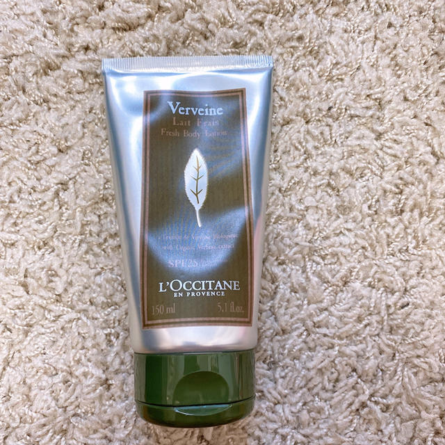 L'OCCITANE(ロクシタン)のロクシタン　日焼け止め乳液　フレッシュボディローション コスメ/美容のボディケア(日焼け止め/サンオイル)の商品写真