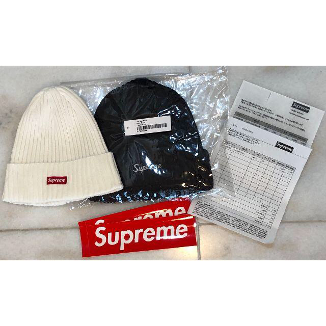 Supreme(シュプリーム)の【atsuki様専用】Supreme Beanie  White + Navy  メンズの帽子(ニット帽/ビーニー)の商品写真