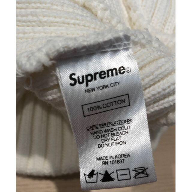 Supreme(シュプリーム)の【atsuki様専用】Supreme Beanie  White + Navy  メンズの帽子(ニット帽/ビーニー)の商品写真