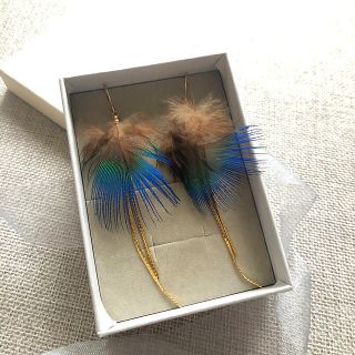 アネモネ(Ane Mone)の❤️Anemoneフェザーピアス・ブルー❤️(ピアス)