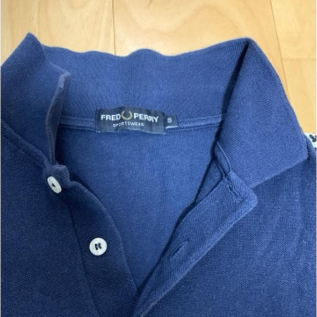 FRED PERRY(フレッドペリー)のフレッドペリー ポロシャツ　Sサイズ メンズのトップス(ポロシャツ)の商品写真