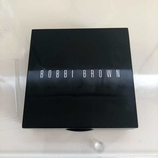 BOBBI BROWN(ボビイブラウン)のハイライト　BOBBI BROWN コスメ/美容のベースメイク/化粧品(フェイスカラー)の商品写真