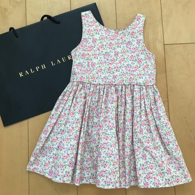 Ralph Lauren(ラルフローレン)のラルフローレン  花柄　ワンピース　95〜100センチ キッズ/ベビー/マタニティのキッズ服女の子用(90cm~)(ワンピース)の商品写真