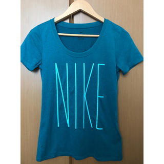 ナイキ(NIKE)のNIKE ナイキ　Ｔシャツ　グリーン(Tシャツ(半袖/袖なし))