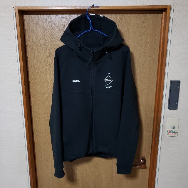 FCRB AW ベンチレーションフーディ パーカーM パーカー