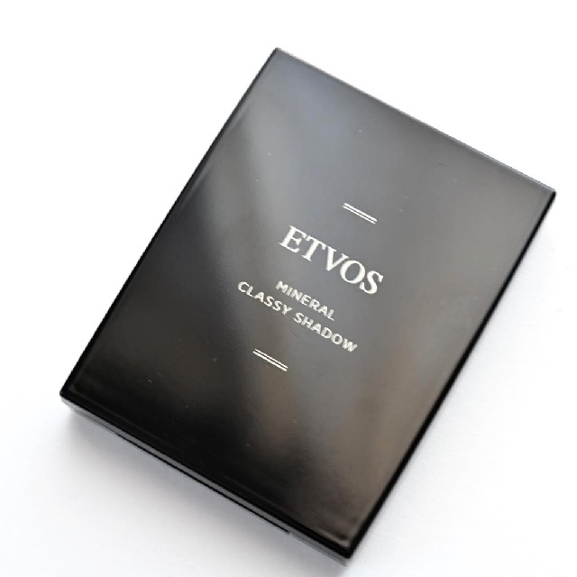 ETVOS(エトヴォス)のETVOS ミネラルクラッシィシャドーマンダリンブラウン コスメ/美容のベースメイク/化粧品(アイシャドウ)の商品写真