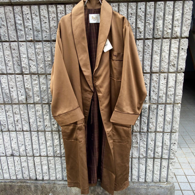 今年も話題の Christian Dior BOUTIQUE フランス製 ガウン コート tdh