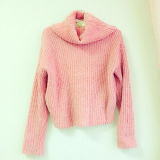 ベルシュカ(Bershka)のタートルニット pink(ニット/セーター)