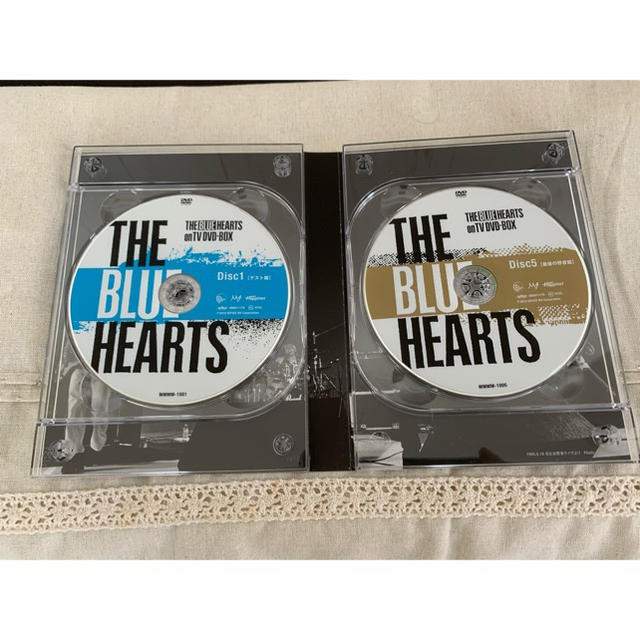 【THE BLUE HEARTS on TV DVD-BOX】5枚組 エンタメ/ホビーのDVD/ブルーレイ(ミュージック)の商品写真