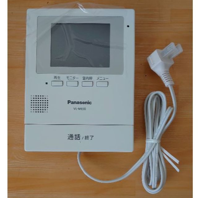 Panasonic(パナソニック)のパナソニック　テレビドアホン　親機のみ スマホ/家電/カメラのスマホ/家電/カメラ その他(防犯カメラ)の商品写真