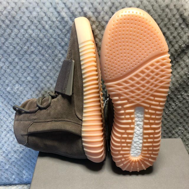 adidas(アディダス)のハヤシ様専用　YEEZY BOOST 750 ブラウン イージー kanye メンズの靴/シューズ(スニーカー)の商品写真