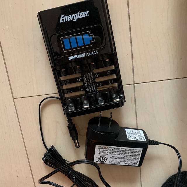 Energizer(エナジャイザー)のエナジャイザー　充電器　新品未開封 スマホ/家電/カメラのスマートフォン/携帯電話(バッテリー/充電器)の商品写真