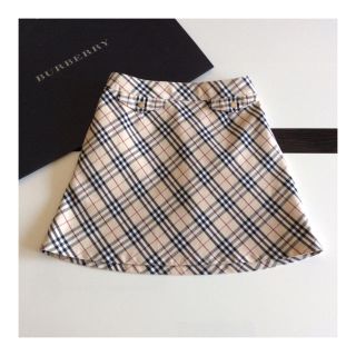 バーバリー(BURBERRY)の BURBERRY CHILDREN ⭐️チェックスカート プリーツ フレア(スカート)