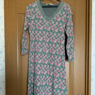 ローラアシュレイ(LAURA ASHLEY)のローラアシュレイ　ワンピース(ロングワンピース/マキシワンピース)