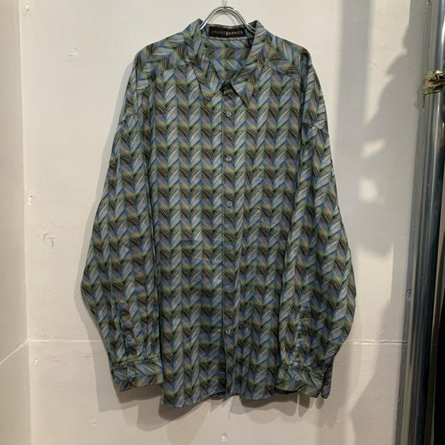 3XL オーバーサイズ　総柄　柄シャツ　シャツ　デザイン古着　古着 メンズのトップス(シャツ)の商品写真