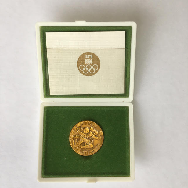 1964年、東京オリンピック記念メダル(銅メダル) エンタメ/ホビーのコレクション(その他)の商品写真