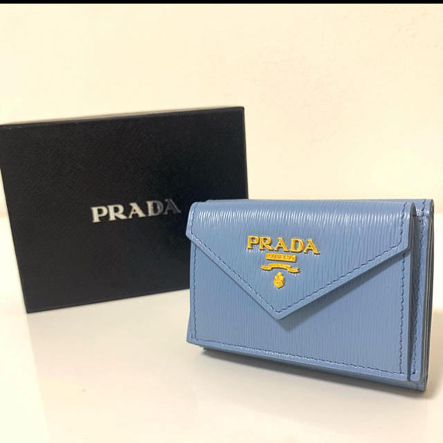 PRADA 二つ折り ミニウォレット お財布 ブルー　水色