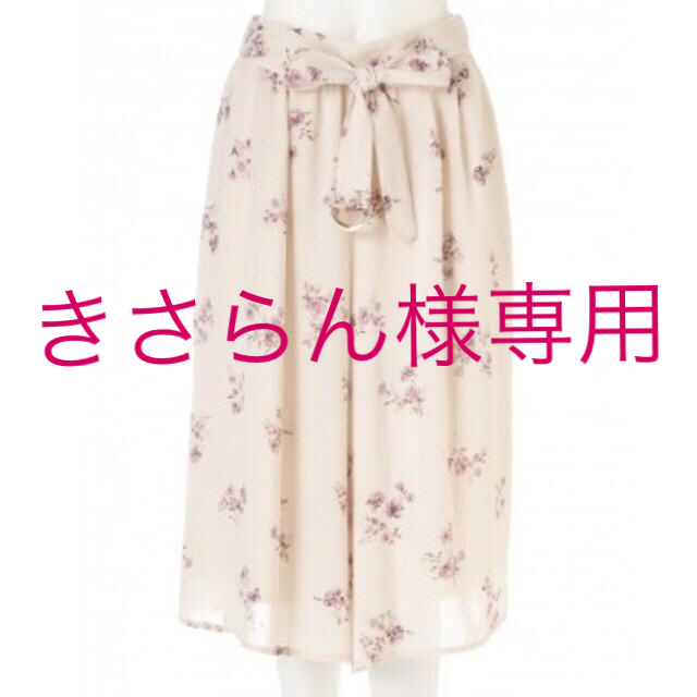 JILL by JILLSTUART(ジルバイジルスチュアート)のJILL by JILLSTUART 花柄ガウチョパンツ レディースのパンツ(カジュアルパンツ)の商品写真