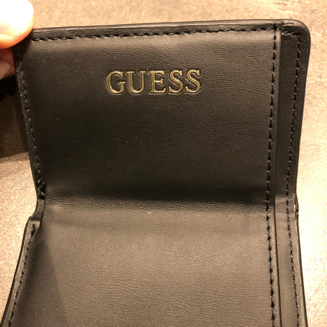 GUESS(ゲス)のGUESS  三つ折り財布 メンズのファッション小物(折り財布)の商品写真