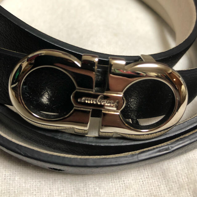 Salvatore Ferragamo(サルヴァトーレフェラガモ)の【中古品】Salvatore Ferragamo　レディース　ベルト　ガンチーニ レディースのファッション小物(ベルト)の商品写真