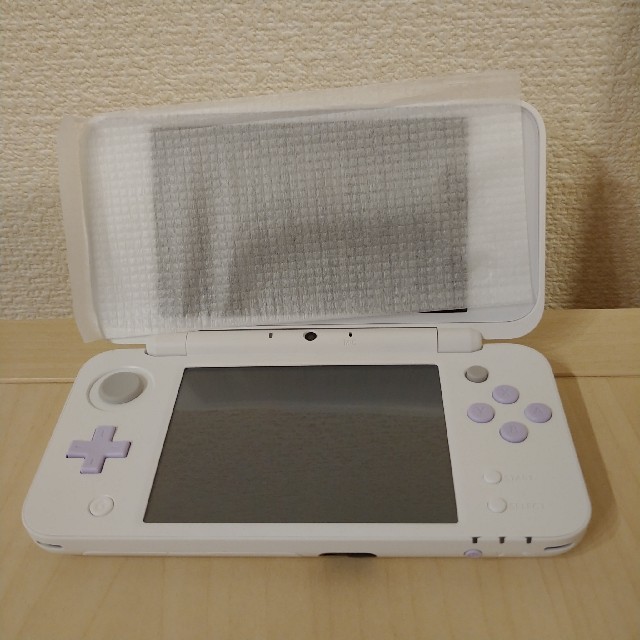 Nintendo ゲーム機本体 NEW ニンテンドー 2DS LL ホワイト/ラ