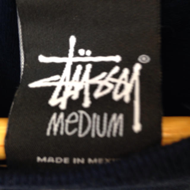 STUSSY(ステューシー)のステューシー ネイビー メンズのトップス(Tシャツ/カットソー(半袖/袖なし))の商品写真