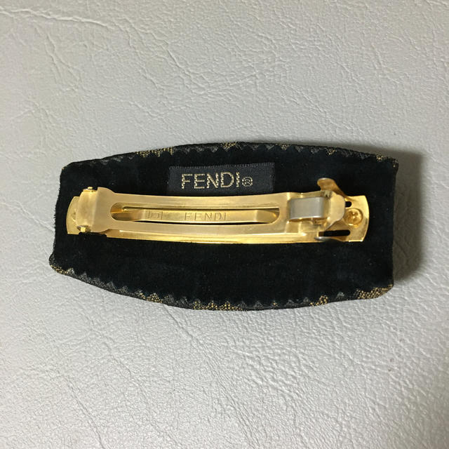 FENDI バレッタ 1