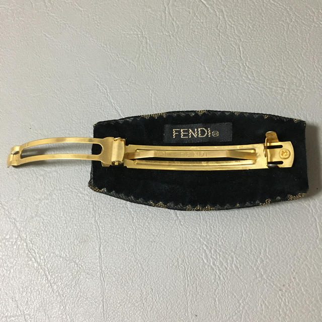 FENDI バレッタ 2