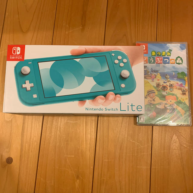 任天堂(ニンテンドウ)のNintendo Switch  Lite ターコイズ&どうぶつの森　セット エンタメ/ホビーのゲームソフト/ゲーム機本体(家庭用ゲーム機本体)の商品写真