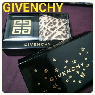 ジバンシィ(GIVENCHY)のまいぷー様*お取置♥GIVENCHY♥(ハンカチ)