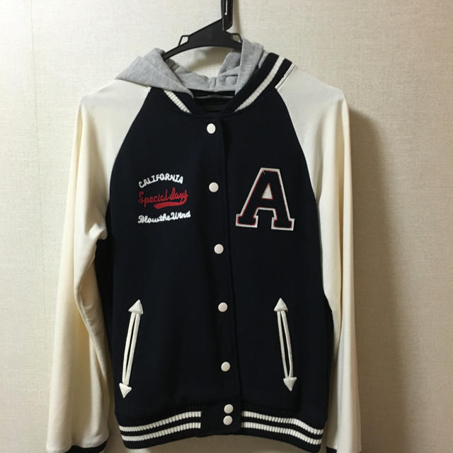 スタジャン レディースのジャケット/アウター(スタジャン)の商品写真