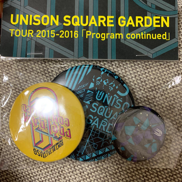 UNISON SQUARE GARDEN 缶バッジセット エンタメ/ホビーのタレントグッズ(ミュージシャン)の商品写真
