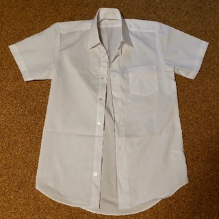 シマムラ(しまむら)の白シャツ　150 半袖(Tシャツ/カットソー)