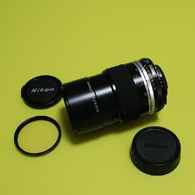 単焦点レンズニコンレンズ    Ai‐S  Nikkor 135mm F 2.8  レンズ