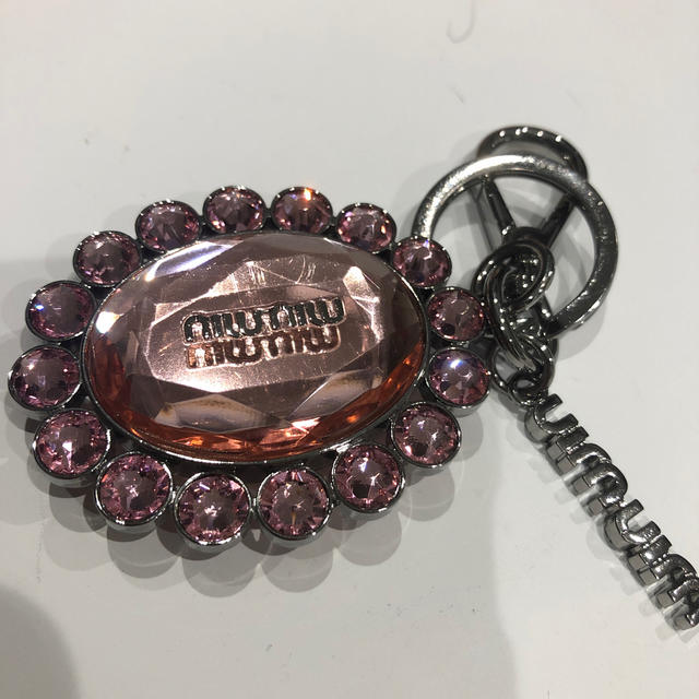 miumiu チャーム　キーホルダー