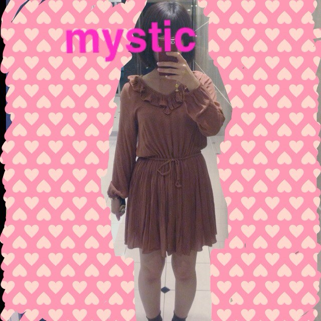 mystic(ミスティック)のmystic♡フリルワンピース レディースのワンピース(ひざ丈ワンピース)の商品写真
