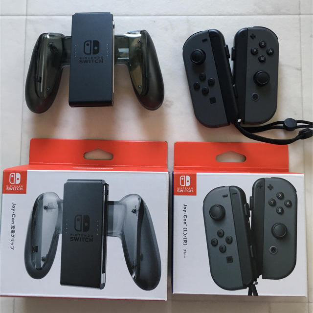 エンタメ/ホビー任天堂　joy-con (L)/(R)・充電グリップセット