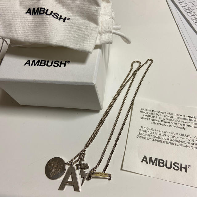 AMBUSH(アンブッシュ)のAMBUSH アンブッシュ　チャーム　ネックレス メンズのアクセサリー(ネックレス)の商品写真