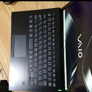 美品！高年式小型モバイル！VAIO pro PFノートパソコン i3