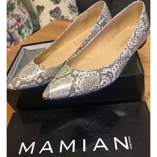 MAMIAN(マミアン)の【値下げ♪】MAMIAN フラットパンプス　パイソン25,0㎝ レディースの靴/シューズ(ハイヒール/パンプス)の商品写真