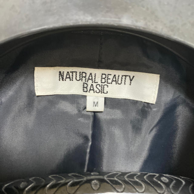 NATURAL BEAUTY BASIC(ナチュラルビューティーベーシック)のグレー　スーツ　上下セット レディースのフォーマル/ドレス(スーツ)の商品写真