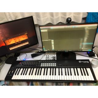 launchkey mk2 61 /MIDIキーボード 61鍵(MIDIコントローラー)