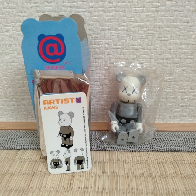 be@rbrick  Kawsその他