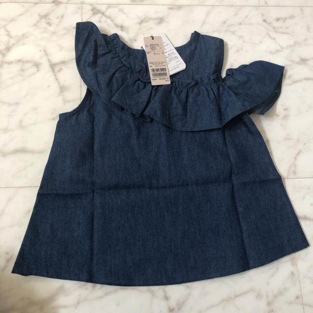 petit main(プティマイン)の新品☆petit main トップス☆90 キッズ/ベビー/マタニティのキッズ服女の子用(90cm~)(Tシャツ/カットソー)の商品写真