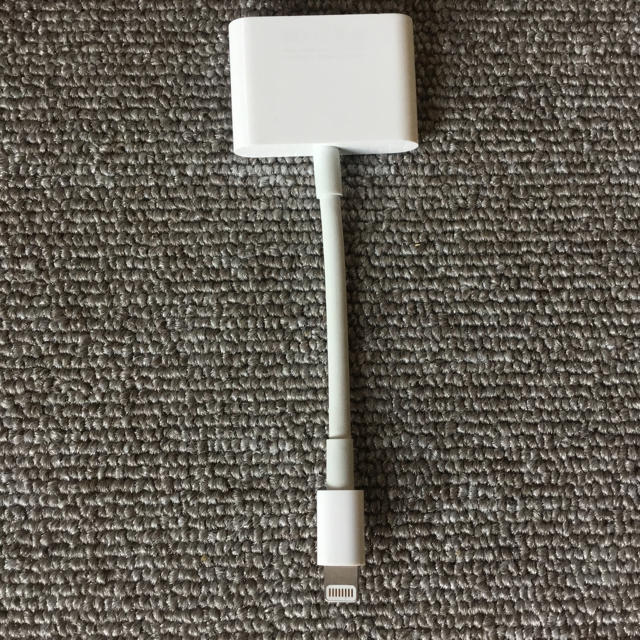 Apple(アップル)のApple Lightning - Digital AVアダプタ 純正 良品 スマホ/家電/カメラのテレビ/映像機器(映像用ケーブル)の商品写真