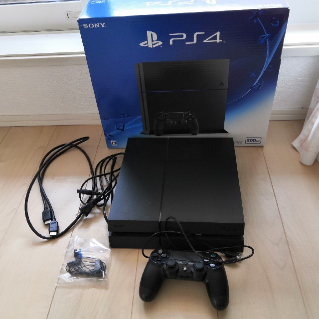 動作確認済み PS4 CUH-1200A 500GB ジェットブラックSONY