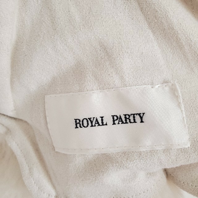 ROYAL PARTY(ロイヤルパーティー)の新品未使用ムートンコート レディースのジャケット/アウター(ムートンコート)の商品写真