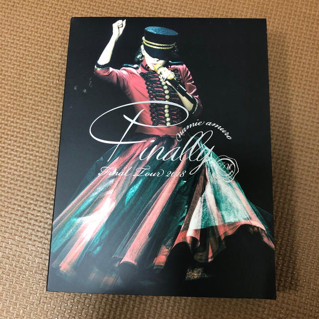 namie　amuro　Final　Tour　2018　～Finally～（東京 エンタメ/ホビーのDVD/ブルーレイ(ミュージック)の商品写真