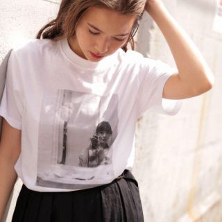 ニコアンド(niko and...)の新品☆Roberta BayleyフォトプリントＴシャツ☆niko and…(Tシャツ(半袖/袖なし))